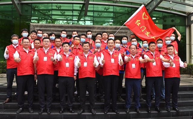 16-大合影-3-最終.jpg 16-大合影-3-最終.jpg