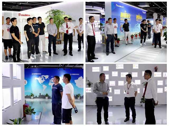 详细的为客户介绍每款产品室内.jpg