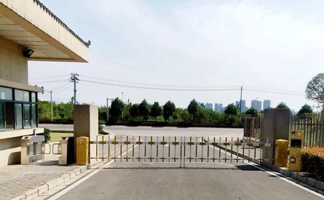 白云边消防通逍.jpg