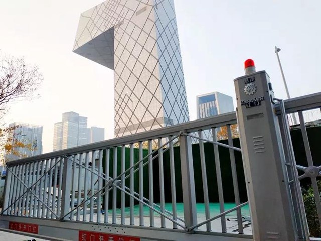 红门悬浮®门P703.jpg