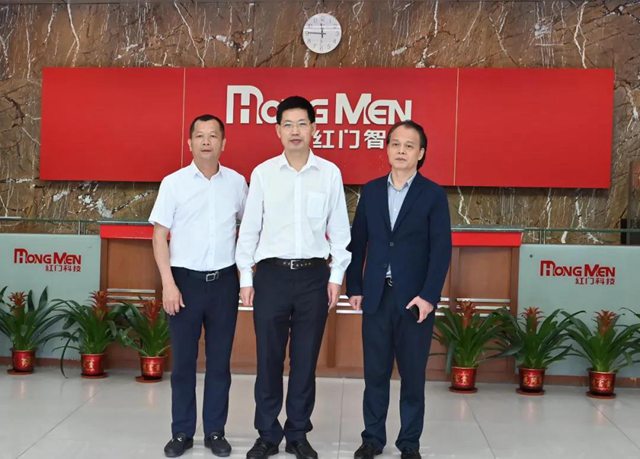 合影留恋.jpg