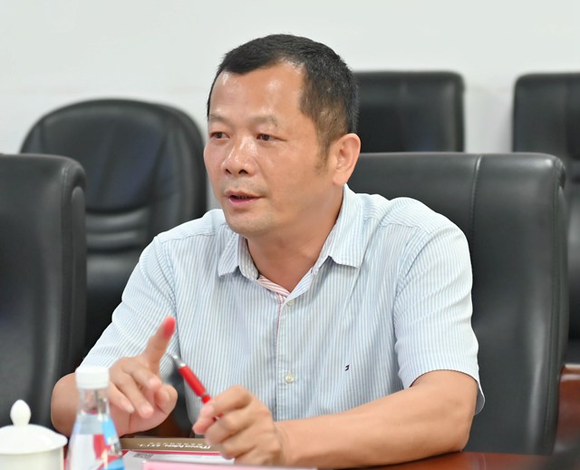 董事长汇报-1_meitu_3.jpg