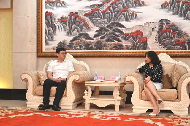 张海燕秘书长讲话.jpg